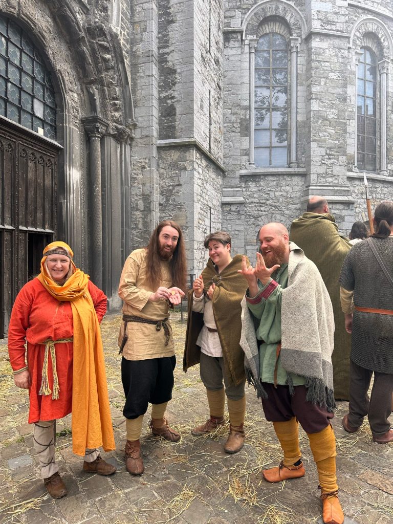 Les figurants de Clovis de la série documentaire Notre Histoire de France saison 1